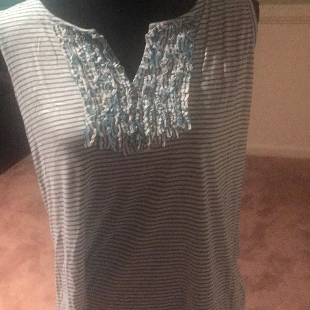 Sleeveless top